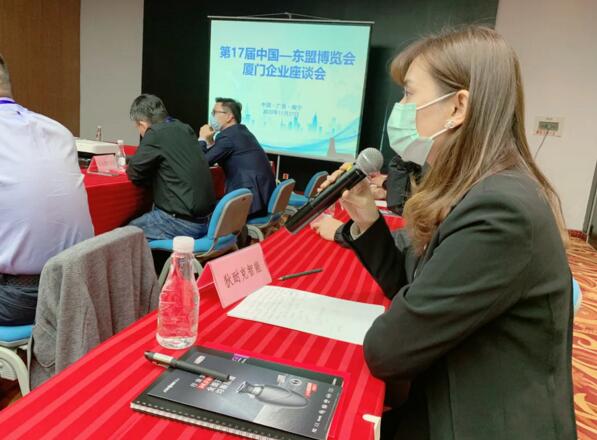 狄耐克海外銷售部王小燕