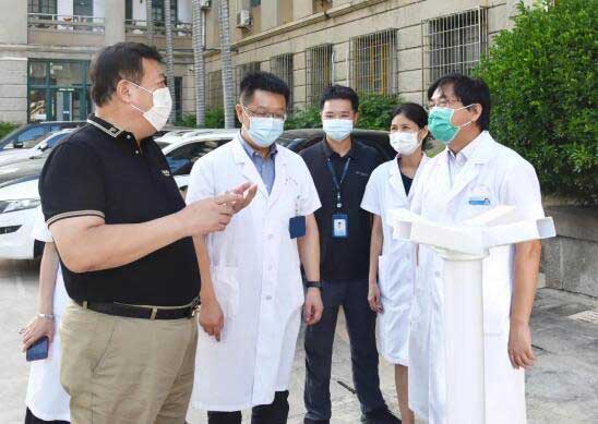 廈門大學(xué)附屬第一醫(yī)院院長王占祥等領(lǐng)導(dǎo)對狄耐克的馳援行動表示感謝 廈門大學(xué)附屬第一醫(yī)院院長王占祥等領(lǐng)導(dǎo)對狄耐克的馳援行動表示感謝