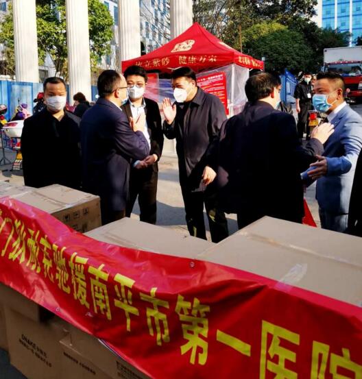 “逆行者”們赴“疫”，狄耐克選擇賦能！愛與希望同行，讓我們共盼春和景明！