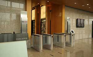 香港國際金融中心通道閘案例