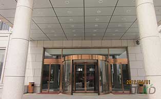 中國銀行北戴河培訓中心旋轉(zhuǎn)門工程案例