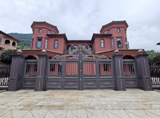 重慶·上邦山居 - 中出網(wǎng)-智能出入口與停車(chē)充電門(mén)戶(hù)