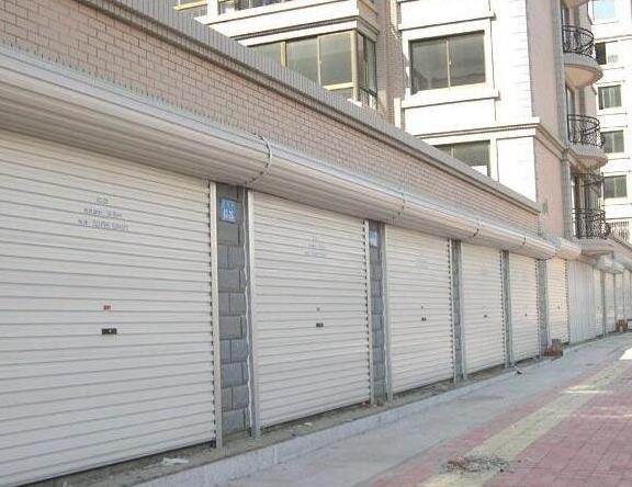 卷簾門 - 卷簾門