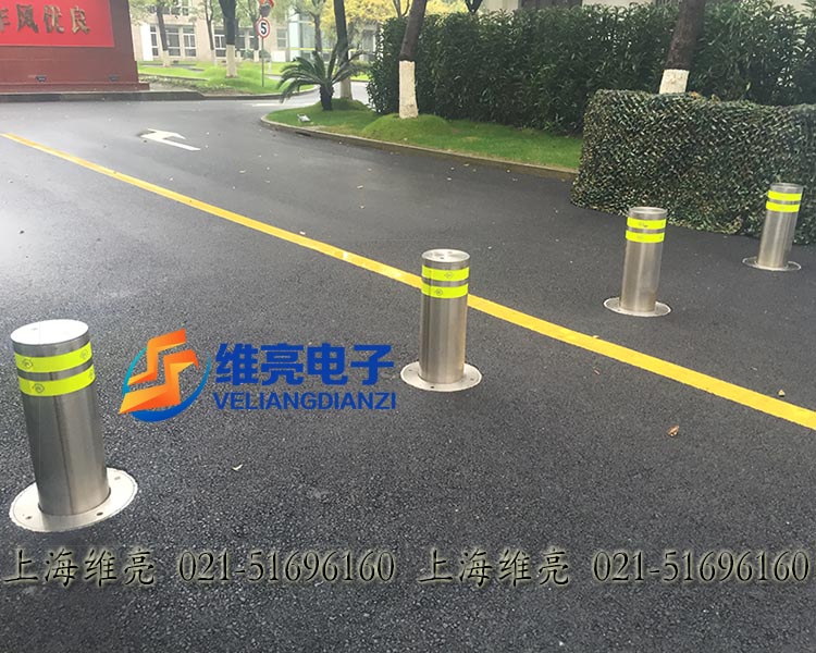 升降柱 - 防撞升降柱，電動防撞柱，不銹鋼防沖撞柱