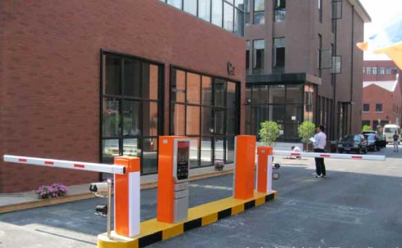 停車(chē)場(chǎng)收費(fèi)系統(tǒng)