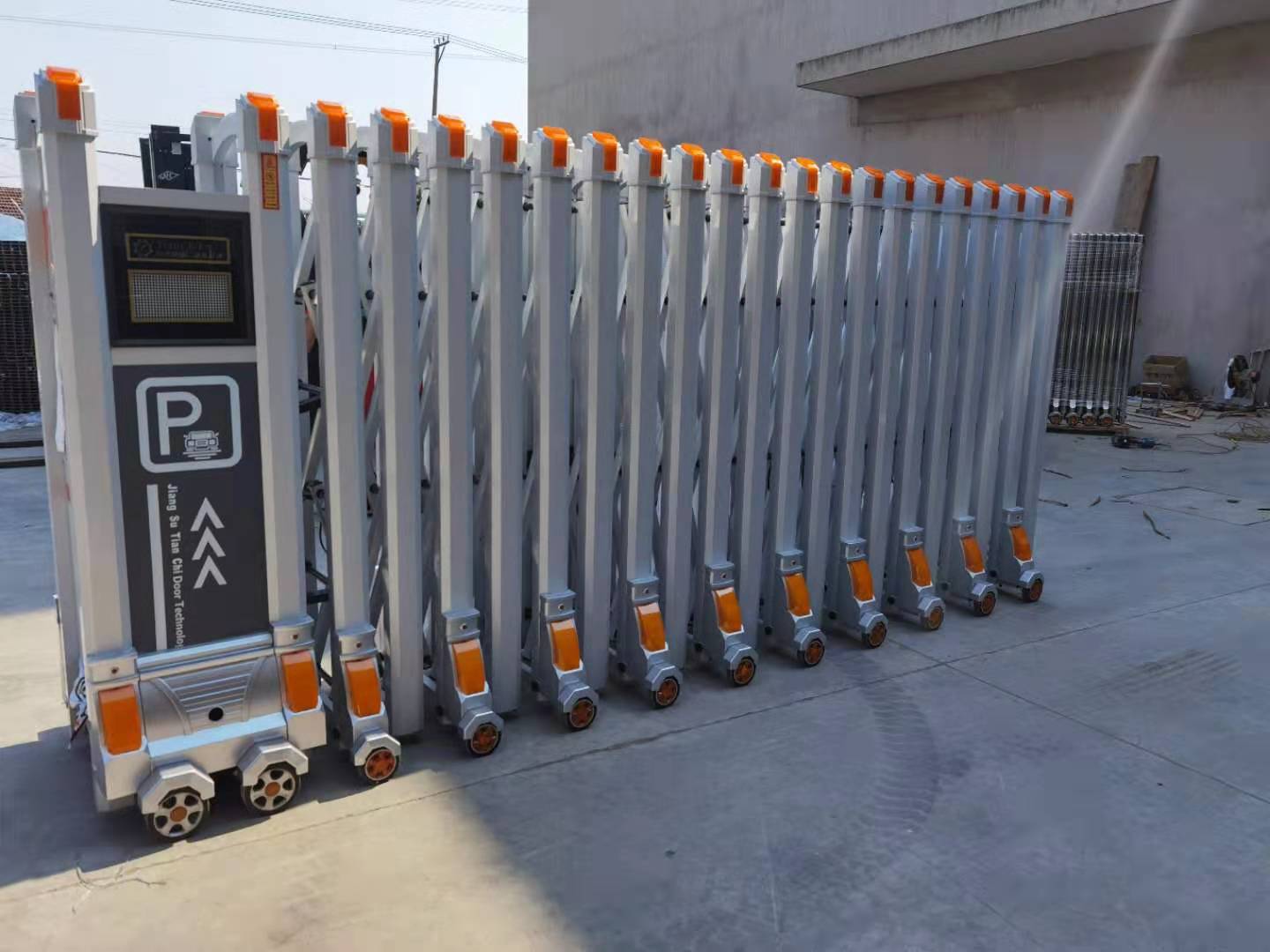 電動(dòng)伸縮門(mén)