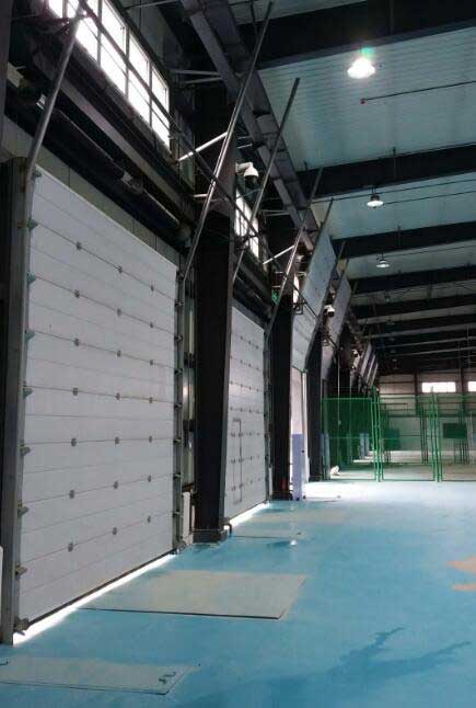 工業(yè)車庫門