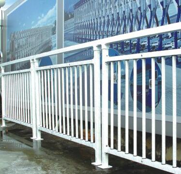 道路護(hù)欄 - 道路護(hù)欄