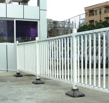 道路護(hù)欄 - 道路護(hù)欄