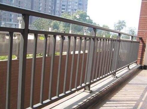 沈陽鐵藝護欄生產(chǎn)廠家教您怎么預防鐵藝護欄生銹