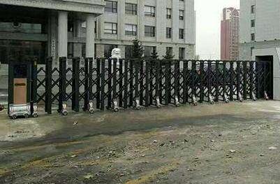 浙江杭開控股集團有限公司項目與杭州出安智能再度合作引進伸縮門