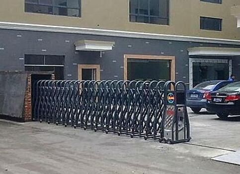 杭州出安智能伸縮門安裝在杭州市蕭山區(qū)新民學校