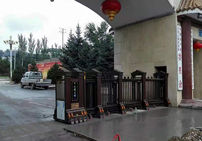 金碧輝煌工程案例 - 中出網(wǎng)-智能出入口與停車充電門(mén)戶