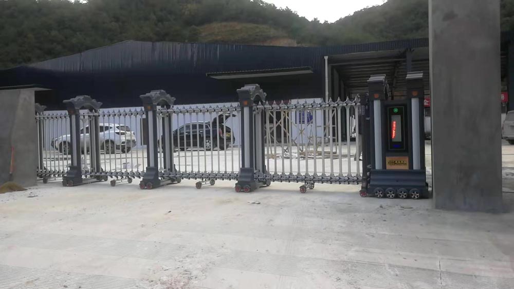 魚(yú)躍龍門(mén)工程案例 - 中出網(wǎng)-智能出入口與停車(chē)充電門(mén)戶(hù)