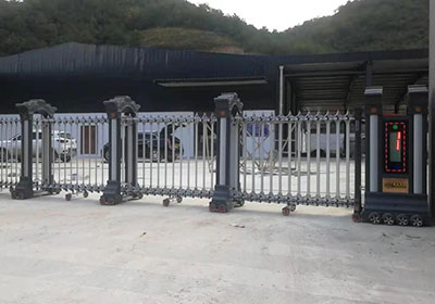 魚躍龍門工程案例 - 中出網(wǎng)-智能出入口與停車充電門戶