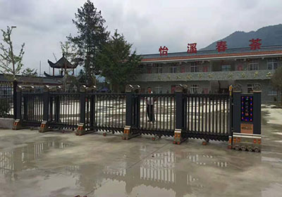 招財進寶工程案例 - 中出網-智能出入口與停車充電門戶