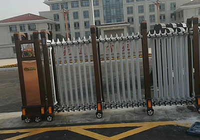 悅動工程案例 - 中出網(wǎng)-智能出入口與停車充電門戶