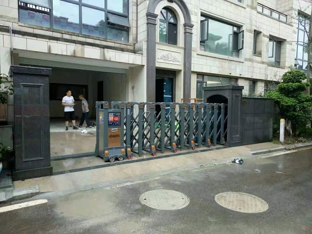 藍(lán)鉆系列案例 - 中出網(wǎng)-智能出入口與停車充電門戶