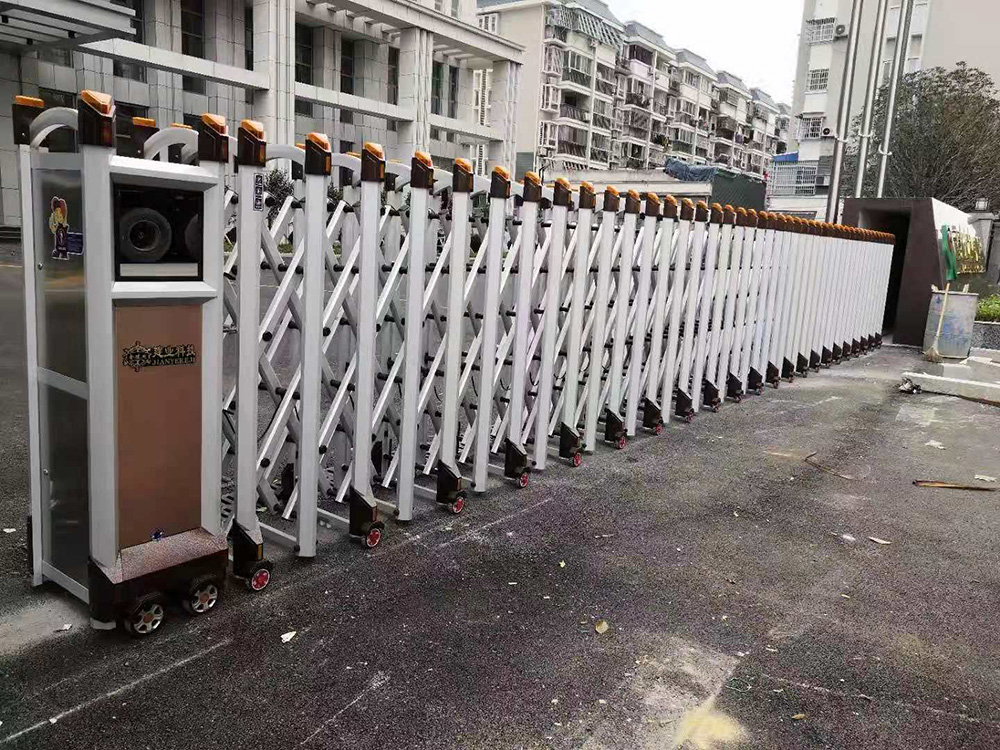 變形金剛系列案例 - 中出網(wǎng)-智能出入口與停車充電門(mén)戶