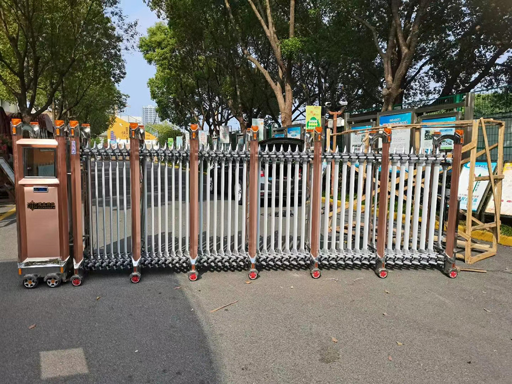 變形金剛系列案例 - 中出網-智能出入口與停車充電門戶