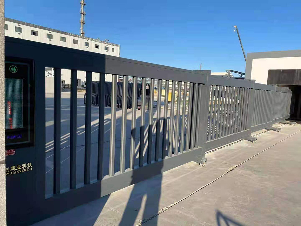 段滑門系列工程案例 - 中出網(wǎng)-智能出入口與停車充電門戶