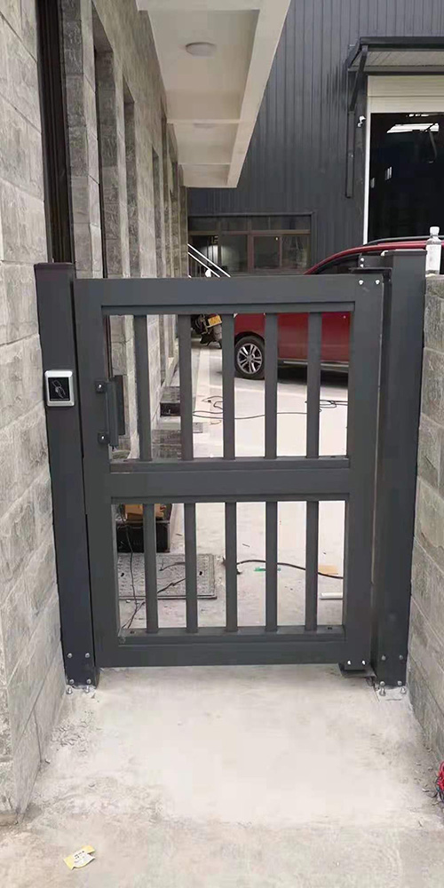 小門(mén)系列工程案例 - 中出網(wǎng)-智能出入口與停車充電門(mén)戶
