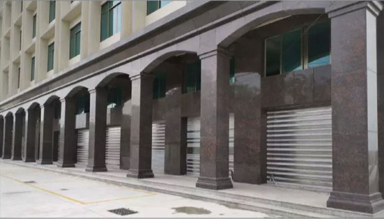 卷閘門(mén)系列案例 - 中出網(wǎng)-智能出入口與停車(chē)充電門(mén)戶(hù)