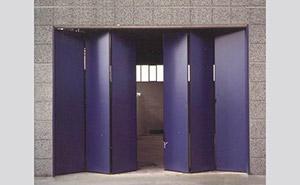 工業(yè)折疊門 - 工業(yè)折疊門