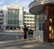 武漢市江夏區(qū)委黨校車牌識(shí)別系統(tǒng)