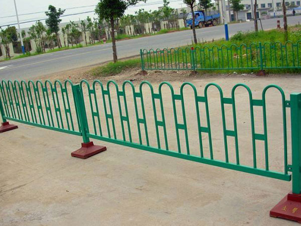 京式道路護(hù)欄9