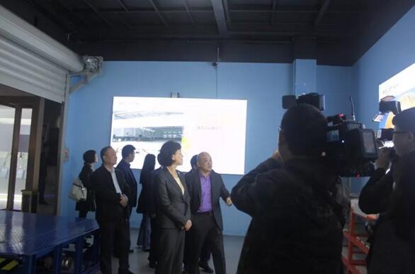 湖南省委常委、省委統(tǒng)戰(zhàn)部部長(zhǎng)黃蘭香一行再次蒞臨湘聯(lián)考察指導(dǎo)