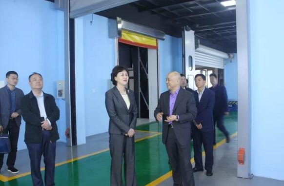 湖南省委常委、省委統(tǒng)戰(zhàn)部部長(zhǎng)黃蘭香一行再次蒞臨湘聯(lián)考察指導(dǎo)