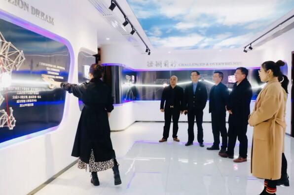 長(zhǎng)沙力都置業(yè)領(lǐng)導(dǎo)蒞臨湘聯(lián)參觀指導(dǎo)工作