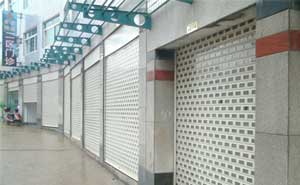 瀏陽步行街商鋪卷簾門案例