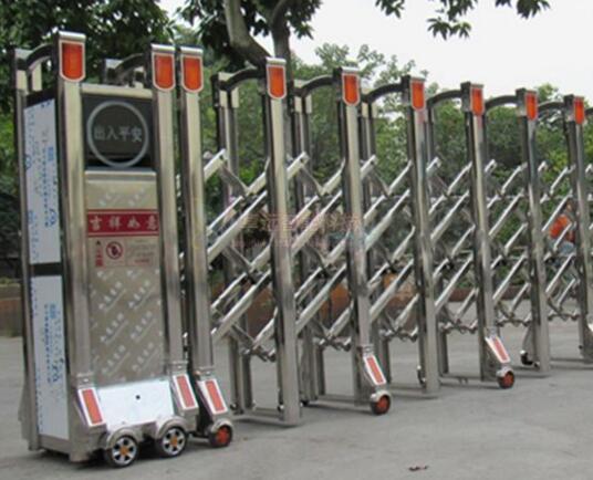 保定九孚生化有限公司選用保定出安智能電動(dòng)伸縮門(mén)