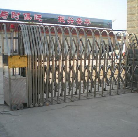 萬(wàn)科未來(lái)之光與寧波出安智能電動(dòng)伸縮門(mén)達(dá)成合作協(xié)議