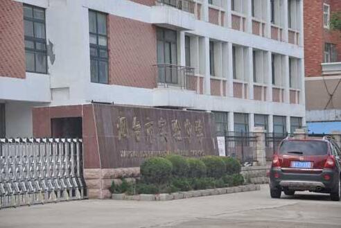 煙臺出安智能升降柱成煙臺市實驗中學(xué)的安防好幫手 