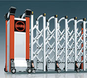 石獅第三中學(xué)成為泉州出安伸縮門(mén)的忠實(shí)客戶