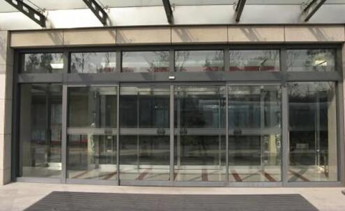 五金配件的好壞決定著泉州自動(dòng)門(mén)的成敗