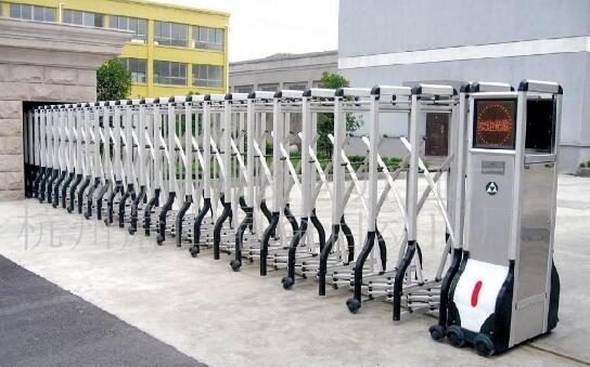 觀唐帝景安裝唐山出安智能電動伸縮門正式投入使用