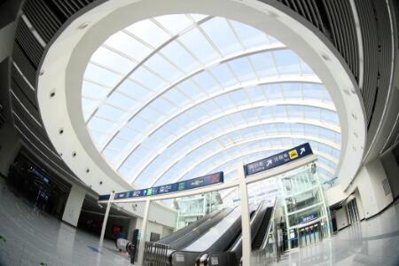 長春測(cè)溫安檢門進(jìn)駐地鐵大興機(jī)場線內(nèi)