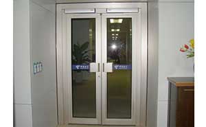 自動(dòng)平開門B003