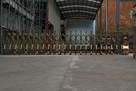 溫州出安智能電動(dòng)伸縮門讓溫州奧來(lái)電器有限公司顯得更有個(gè)性