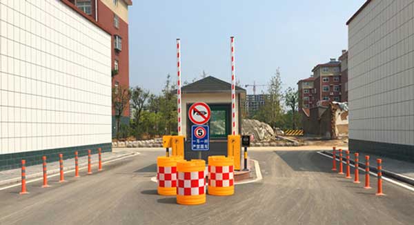 喜迎淄博出安智能道閘進(jìn)駐淄博向陽村