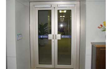 自動平開門 - 自動平開門