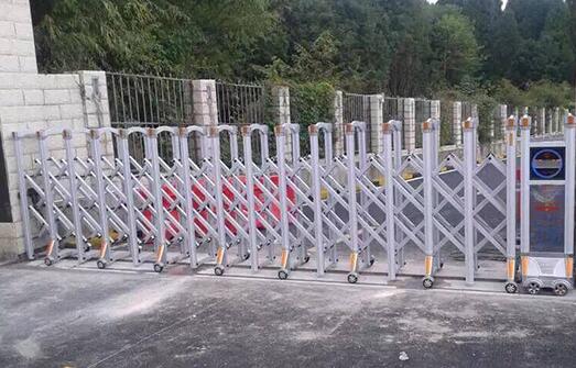 金華出安智能為浙江金華中泰科技有限公司添上電動(dòng)伸縮門