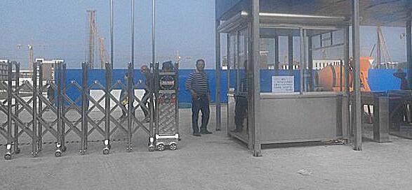 中天公元誠(chéng)品選用金華出安智能電動(dòng)伸縮門