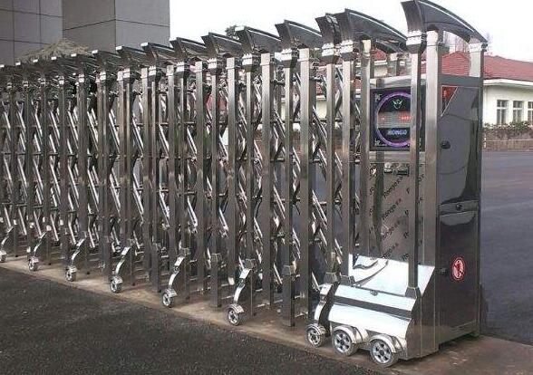 金華出安智能電動(dòng)伸縮門順利進(jìn)駐綠城義烏蘭園