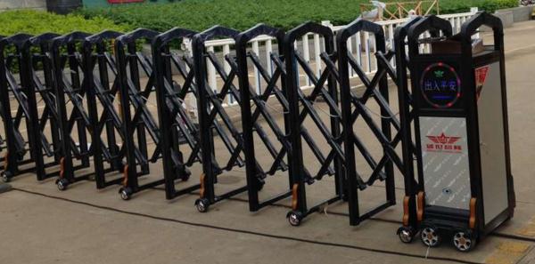 金華出安智能電動(dòng)伸縮門在金華藝術(shù)學(xué)校大門口安裝成功工程案例