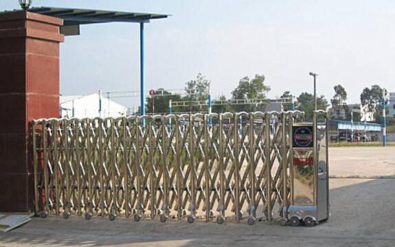 滄州醫(yī)學(xué)高等專科學(xué)校選擇滄州出安智能為伸縮門供貨商